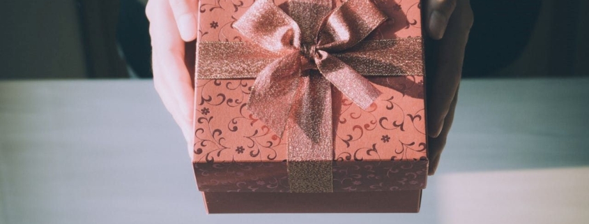 Waarom vinden we cadeaus geven toch zo leuk