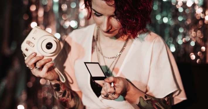 De wereld aan je voeten Waarom dronefotografie de nieuwe creatieve hobby is voor vrouwen