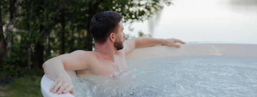 Zo maak je van je tuin een wellnessplek met de juiste hottub